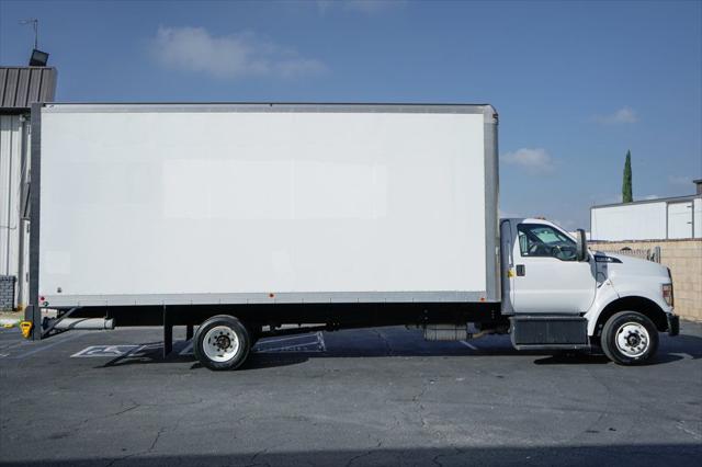 2017 Ford F-650 Base