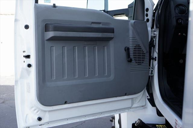 2017 Ford F-650 Base