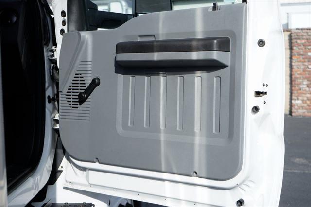 2017 Ford F-650 Base