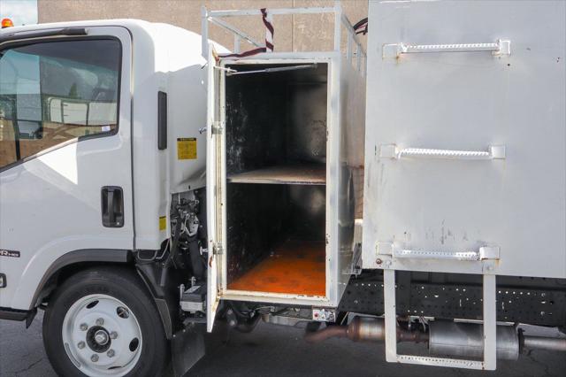 2023 Isuzu NPR Standard Cab