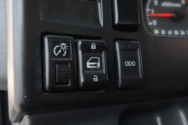 2023 Isuzu NPR Standard Cab