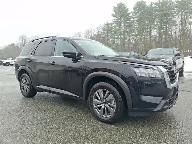 2025 Nissan Pathfinder SV 4WD