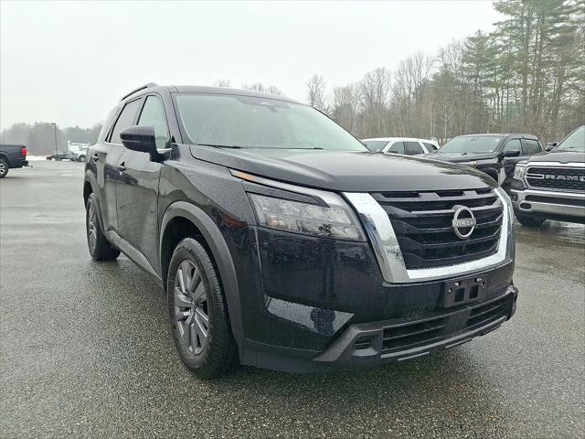 2025 Nissan Pathfinder SV 4WD