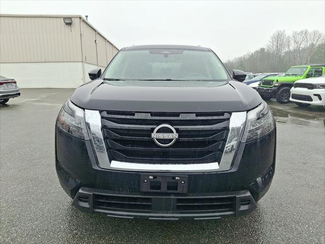 2025 Nissan Pathfinder SV 4WD