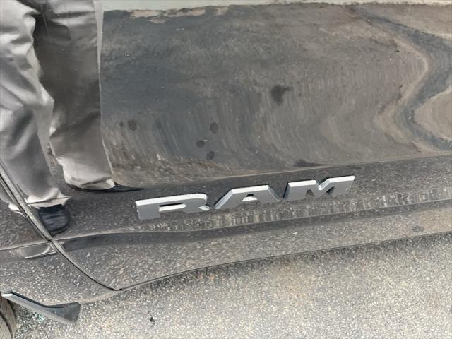 2024 Ram 1500 Big Horn Crew Cab 4x4 5'7" Box