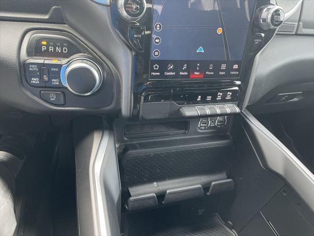 2024 Ram 1500 Big Horn Crew Cab 4x4 5'7" Box
