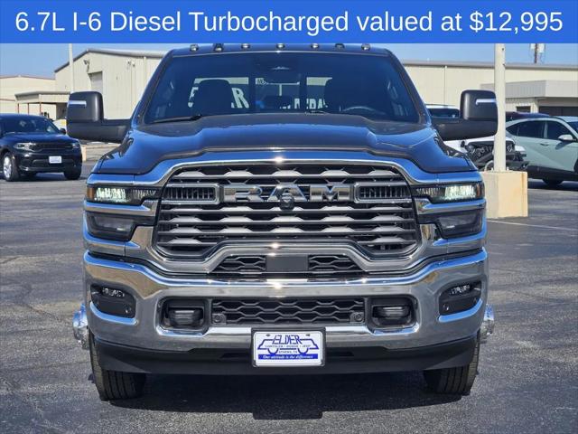 2026 RAM Ram 3500 RAM 3500 TRADESMAN CREW CAB 4X4 8 BOX