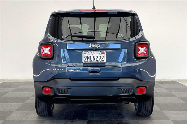 2023 Jeep Renegade Latitude 4x4