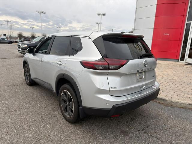 2024 Nissan Rogue SV FWD