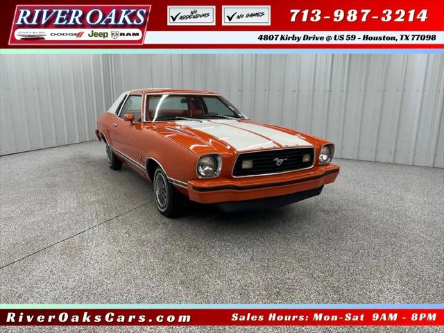 1977 Ford Mustang 11