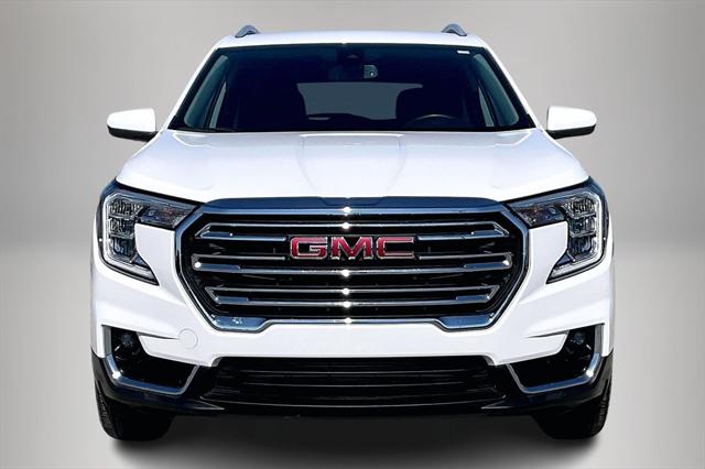 2024 GMC Terrain FWD SLT