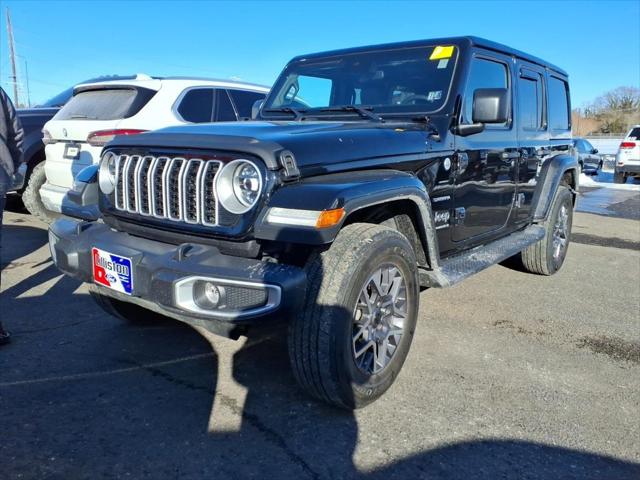 2024 Jeep Wrangler 4-Door Sahara 4x4