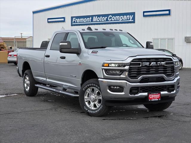 2026 RAM 3500 RAM 3500 BIG HORN CREW CAB 4X4 8 BOX