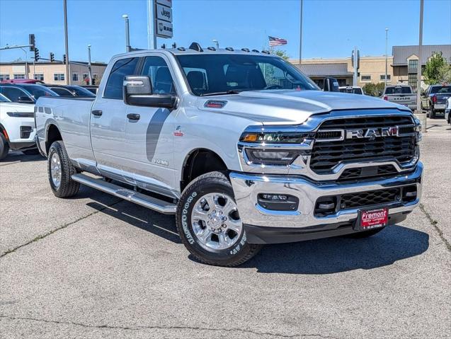 2026 RAM Ram 3500 RAM 3500 BIG HORN CREW CAB 4X4 8 BOX