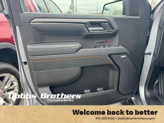 2025 GMC Sierra 1500 4WD Crew Cab Short Box AT4