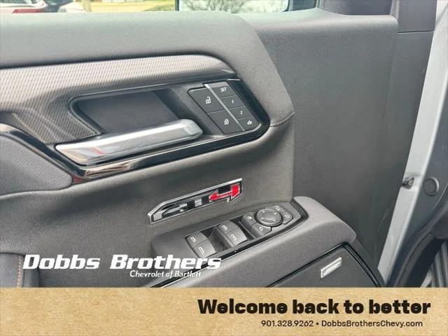 2025 GMC Sierra 1500 4WD Crew Cab Short Box AT4