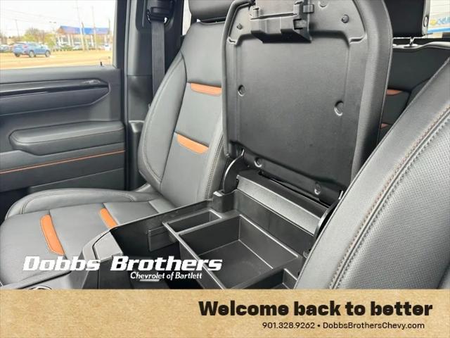 2025 GMC Sierra 1500 4WD Crew Cab Short Box AT4
