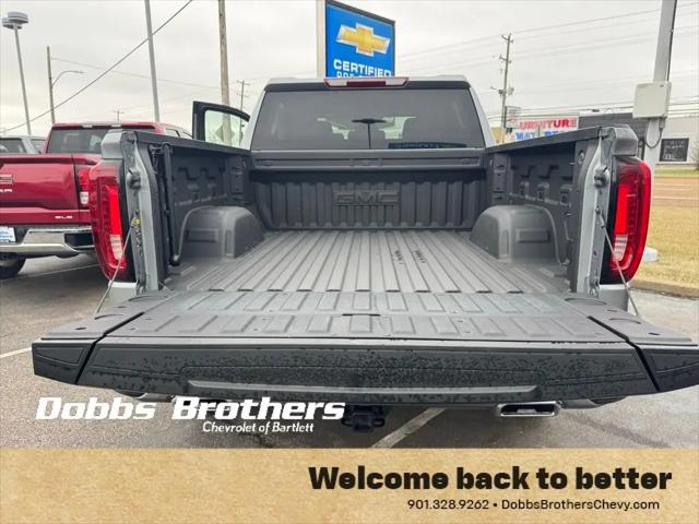 2025 GMC Sierra 1500 4WD Crew Cab Short Box AT4