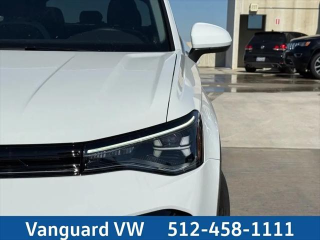 2026 Volkswagen Taos SE