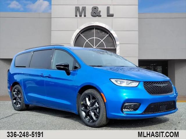 2026 Chrysler Pacifica Select for sale in Lexington, NC