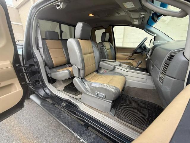 2004 Nissan Titan LE