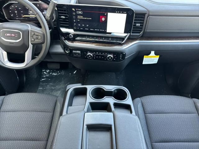 2026 GMC Sierra 1500 Crew Cab, Short Bed, SLE, RWD