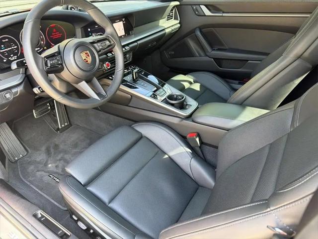 2026 Porsche 911 Carrera Cabriolet