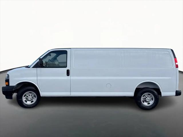2025 Chevrolet Express Cargo Van RWD 2500 Extended Wheelbase WT