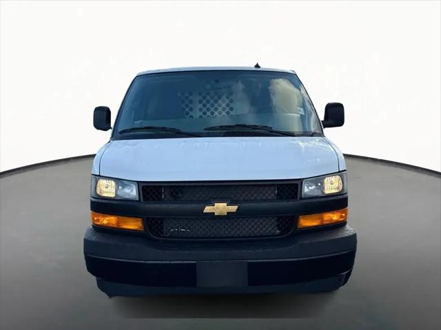 2025 Chevrolet Express Cargo Van RWD 2500 Extended Wheelbase WT