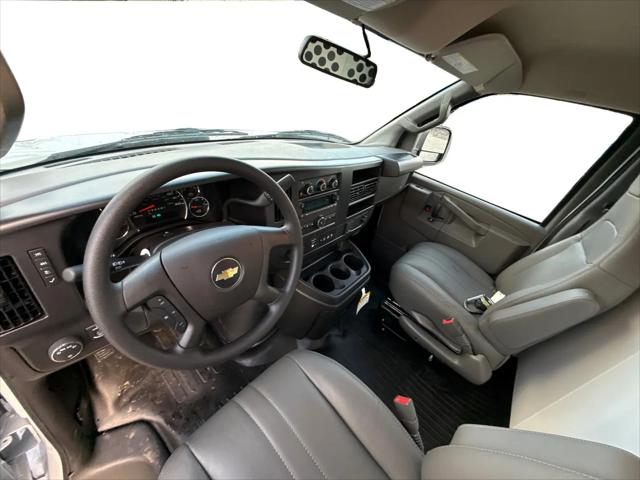 2025 Chevrolet Express Cargo Van RWD 2500 Extended Wheelbase WT