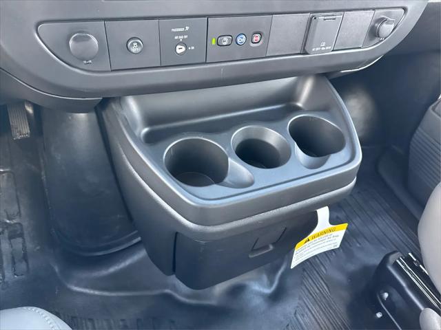 2025 Chevrolet Express Cargo Van RWD 2500 Extended Wheelbase WT
