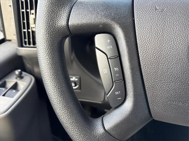 2025 Chevrolet Express Cargo Van RWD 2500 Extended Wheelbase WT