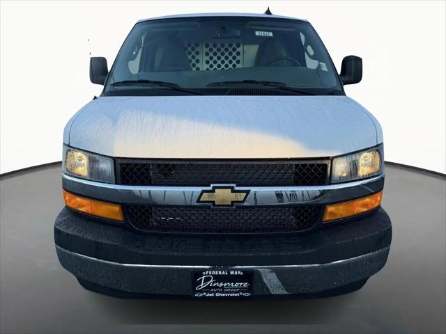 2025 Chevrolet Express Cargo Van RWD 2500 Regular Wheelbase WT