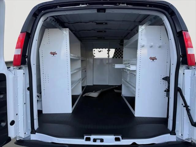 2025 Chevrolet Express Cargo Van RWD 2500 Regular Wheelbase WT