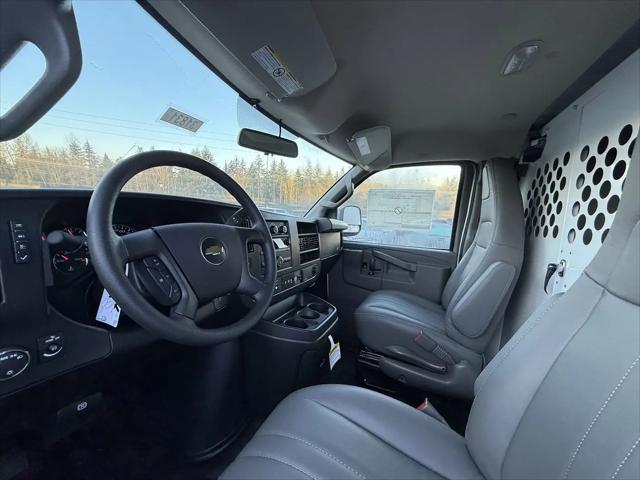 2025 Chevrolet Express Cargo Van RWD 2500 Regular Wheelbase WT