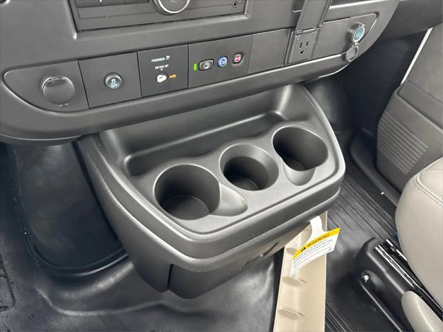 2025 Chevrolet Express Cargo Van RWD 2500 Extended Wheelbase WT
