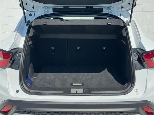 2026 Chevrolet Trax FWD LT