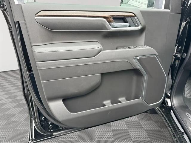 2026 GMC Sierra 1500 Double Cab, Standard Bed, Elevation, 4WD