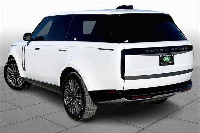 2026 Land Rover Range Rover P530 SE