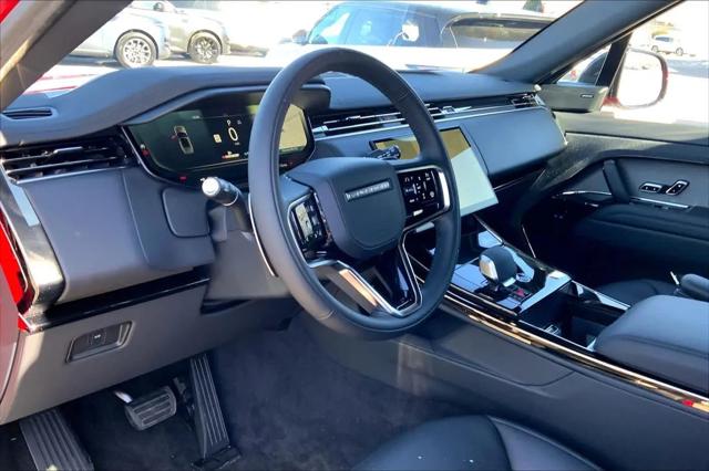 2026 Land Rover Range Rover Sport P360 SE