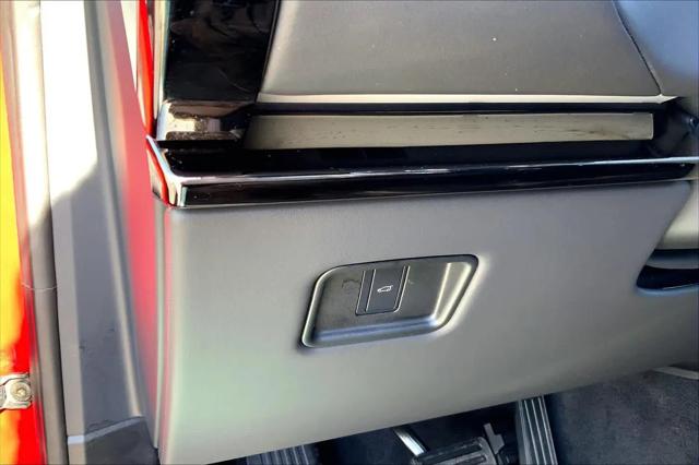 2026 Land Rover Range Rover Sport P360 SE