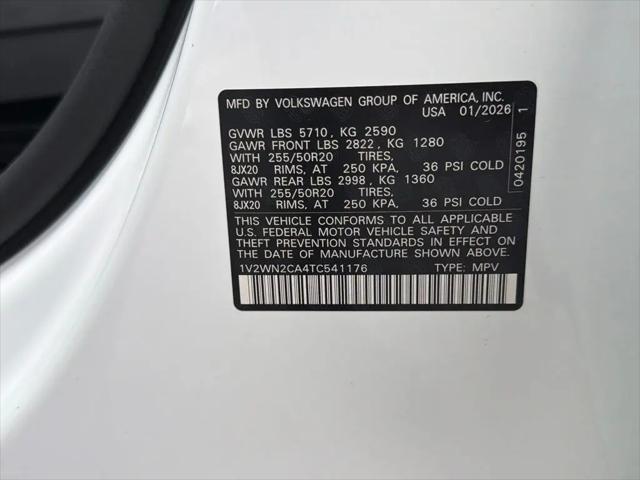 2026 Volkswagen Atlas SE with Technology