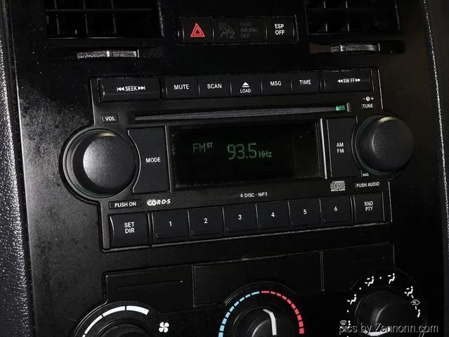 2005 Chrysler 300 Base