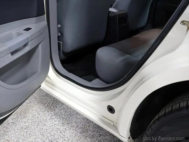 2005 Chrysler 300 Base