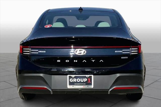 2026 Hyundai Sonata Hybrid Blue