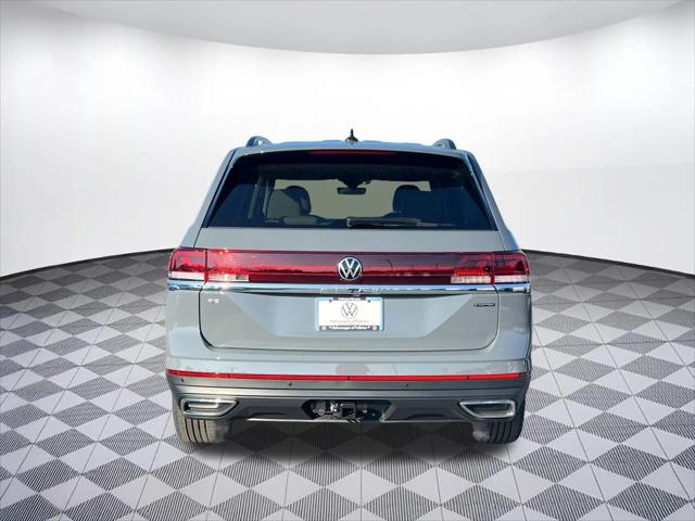 2026 Volkswagen Atlas SE with Technology