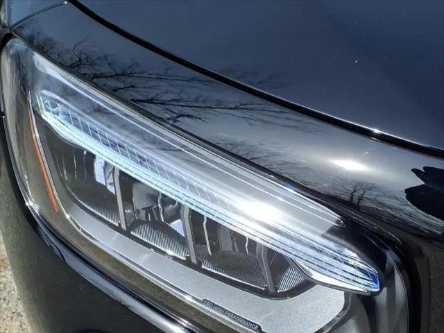 2026 Mercedes-Benz GLB 4MATIC