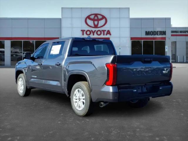 2026 Toyota Tundra SR5 CrewMax 5.5' Bed
