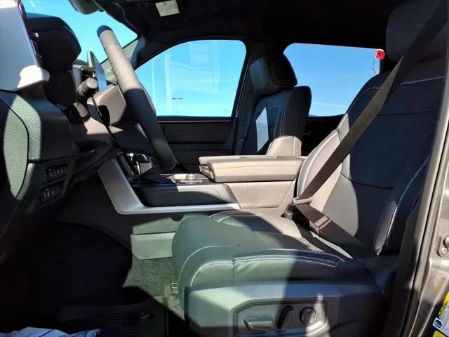 2026 Toyota Tundra SR5 CrewMax 5.5' Bed