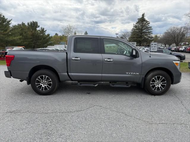 2021 Nissan Titan Crew Cab SV 4x4